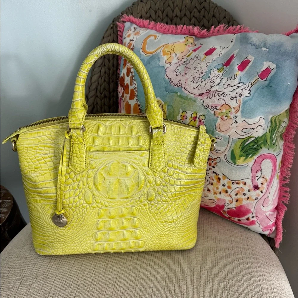 🍋‍🟩🐊Brahmin Lime Crocodile Lemongrass Embossed Satchel (Rare) EUC🐊